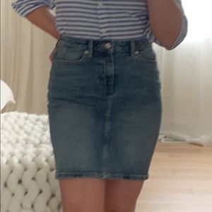 Size 6 Jean Skirt